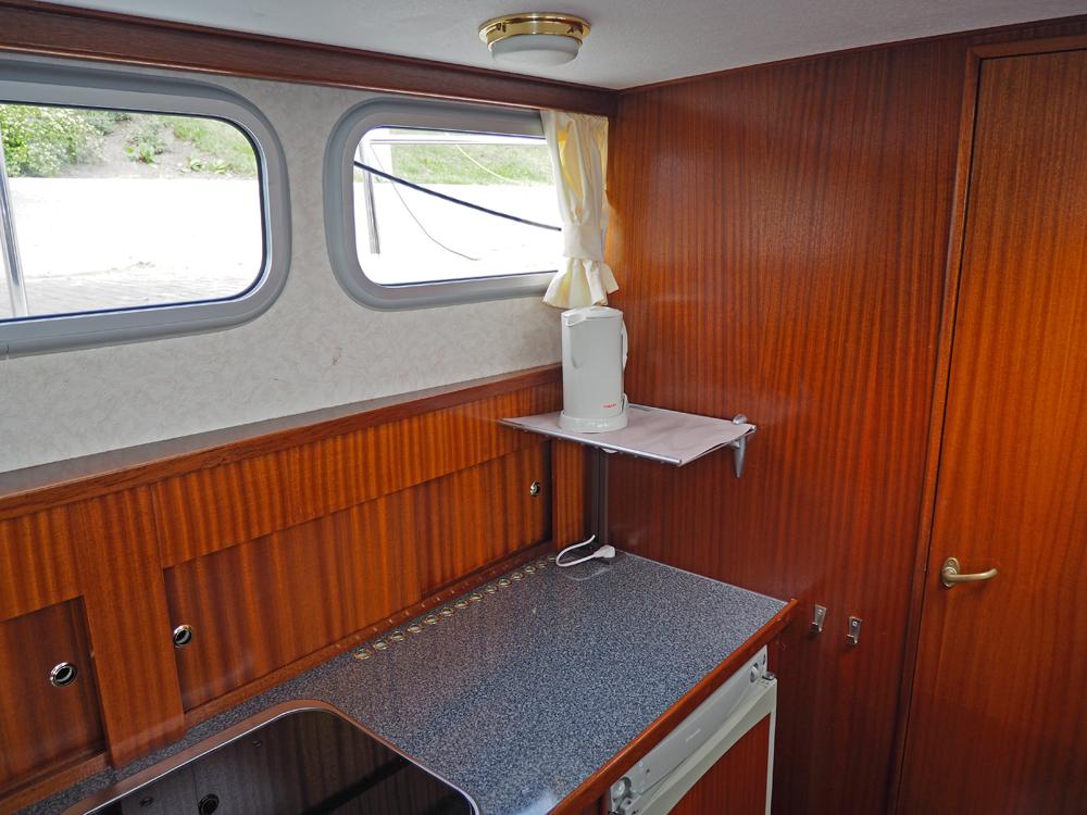 Cabin en avant, H&eacute;bergements